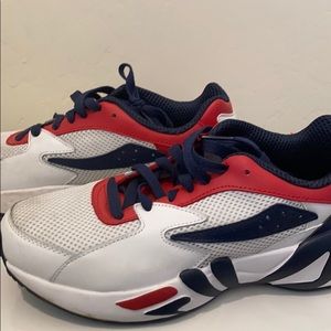 Filas red/blue/white